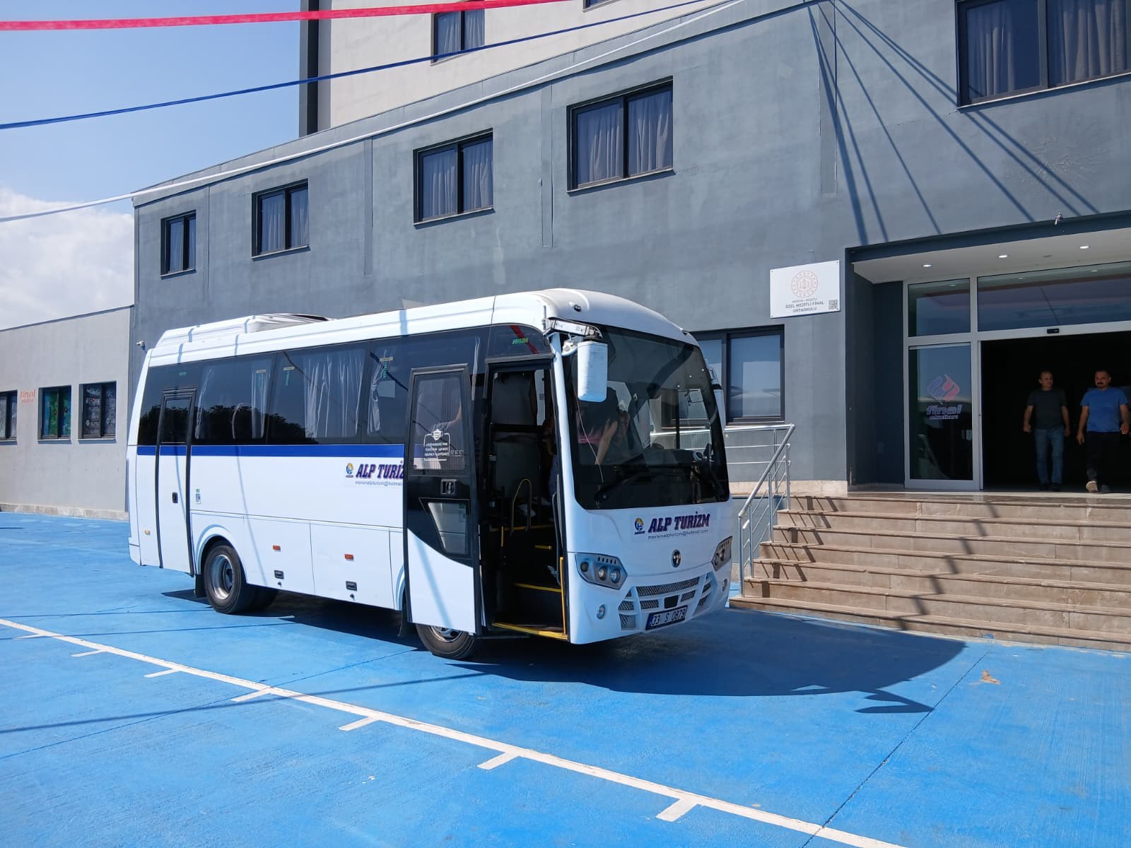 Alp Turizm midibüs